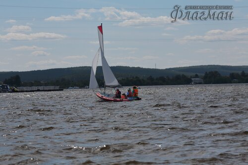 YE1A3440